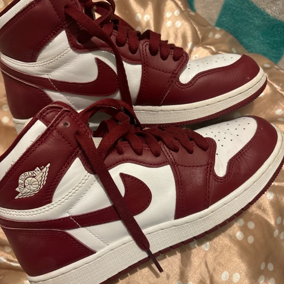 Jordan 1 - Picture 2 of 4